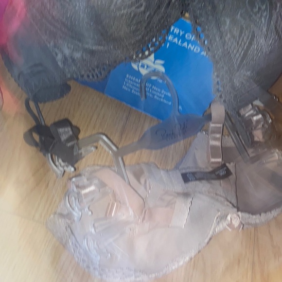 Fresh from the store to your door ๐๐๐ - Picture 4 of 4